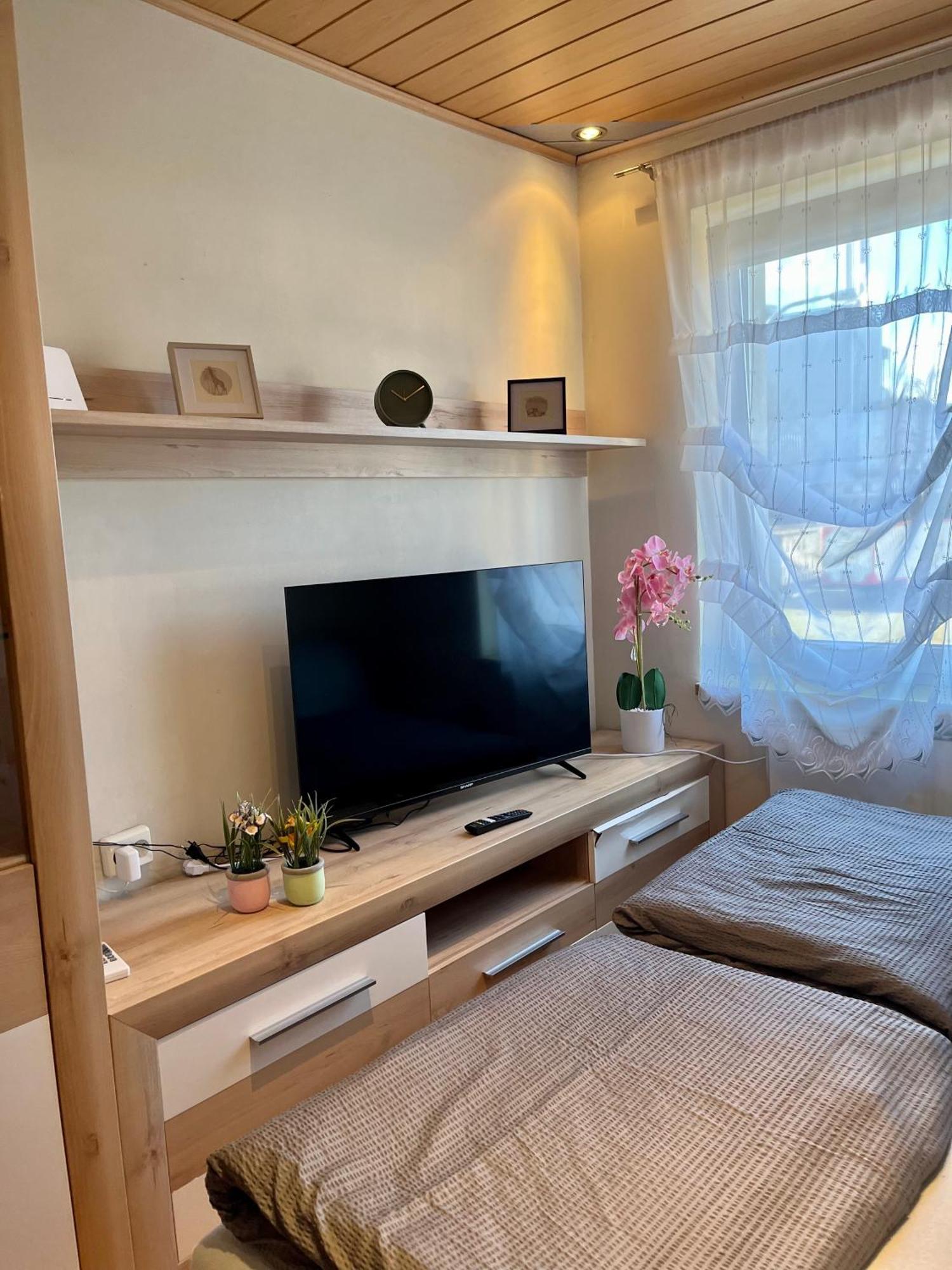 Gemuetliche Wohnung/ Cozy Apartment Niklasdorf Eksteriør bilde